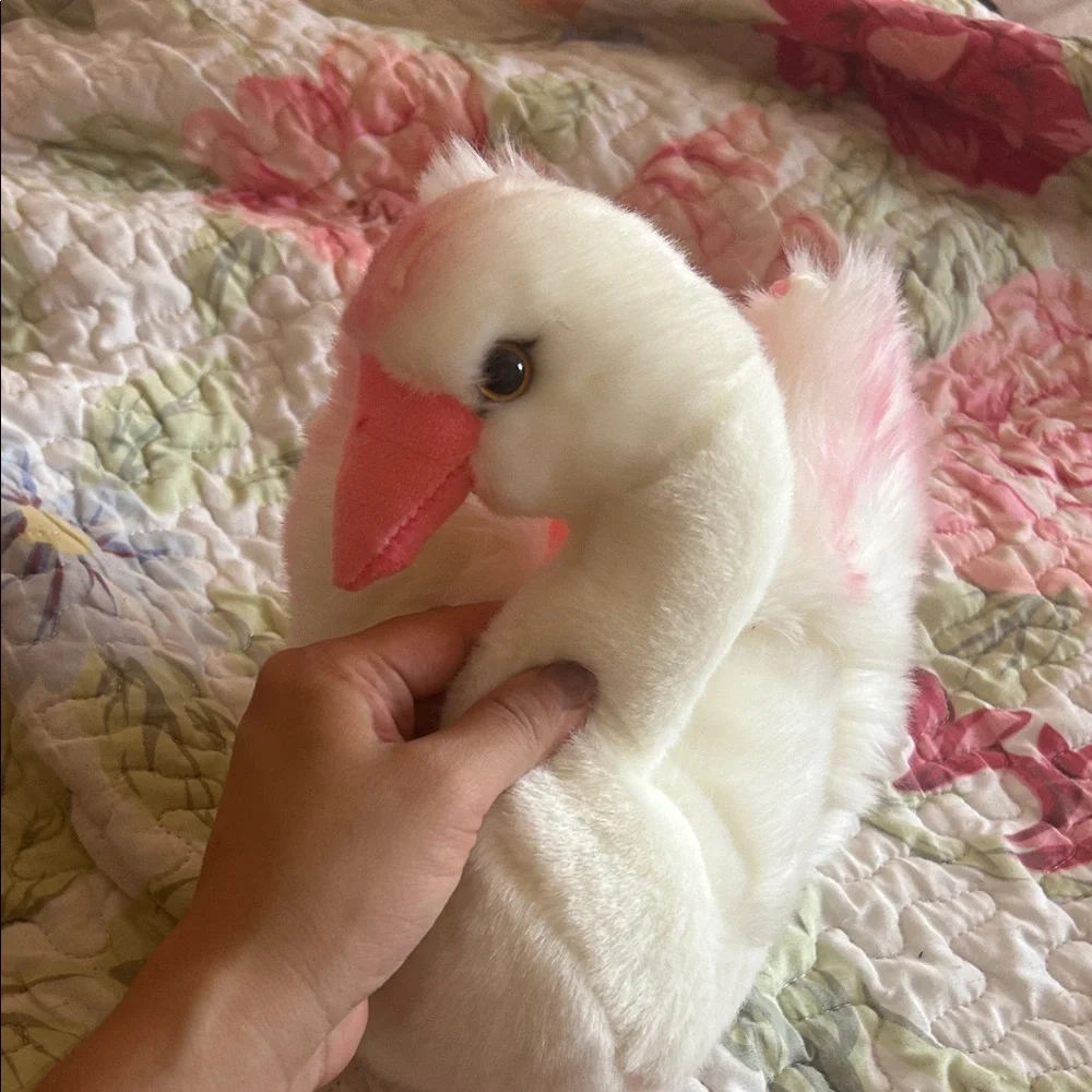 Plush White & Pink Swan Toy - Soft Small Pet Plush